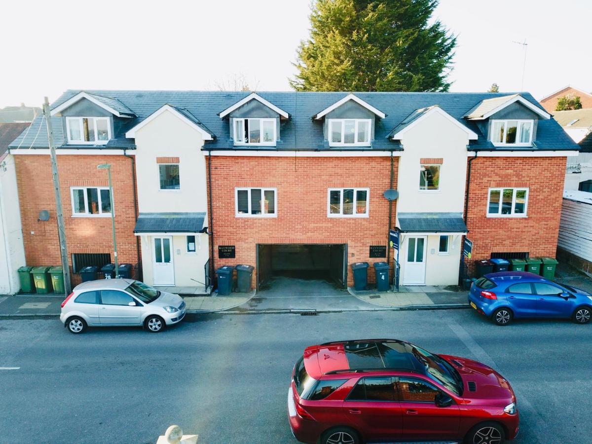Private Parking Stylish Great Location Daire Guildford Dış mekan fotoğraf