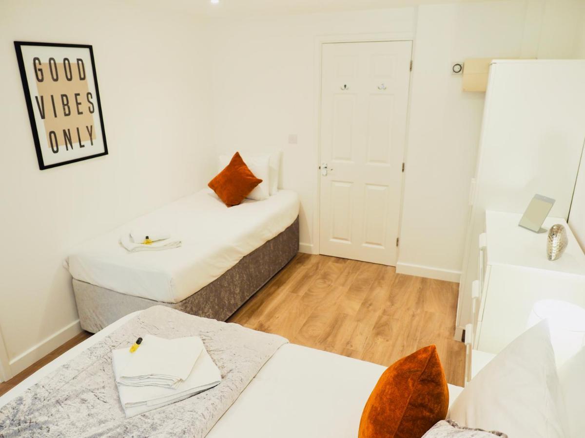 Private Parking Stylish Great Location Daire Guildford Dış mekan fotoğraf